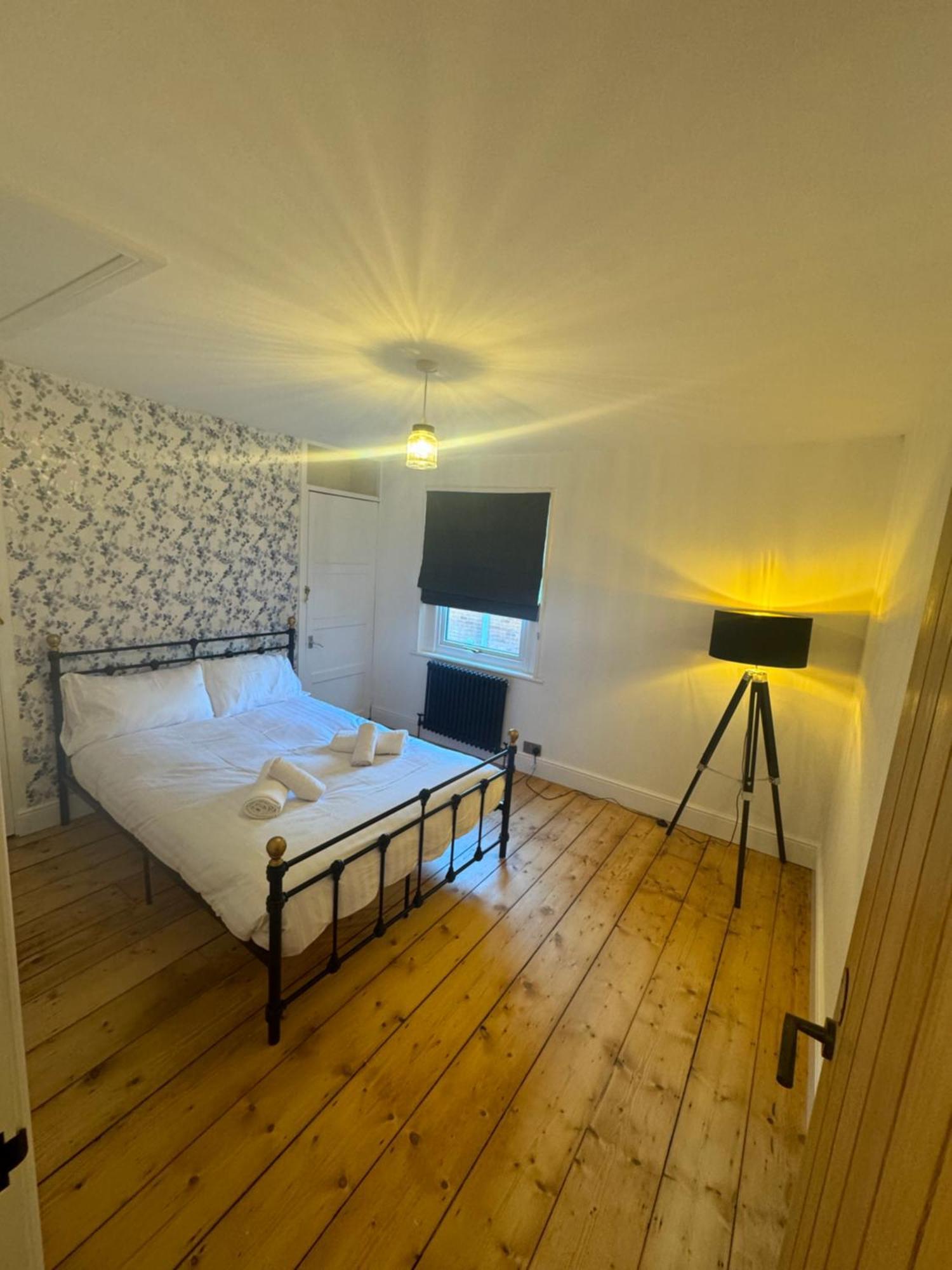 Mill Hill Guest House Cowes  Esterno foto