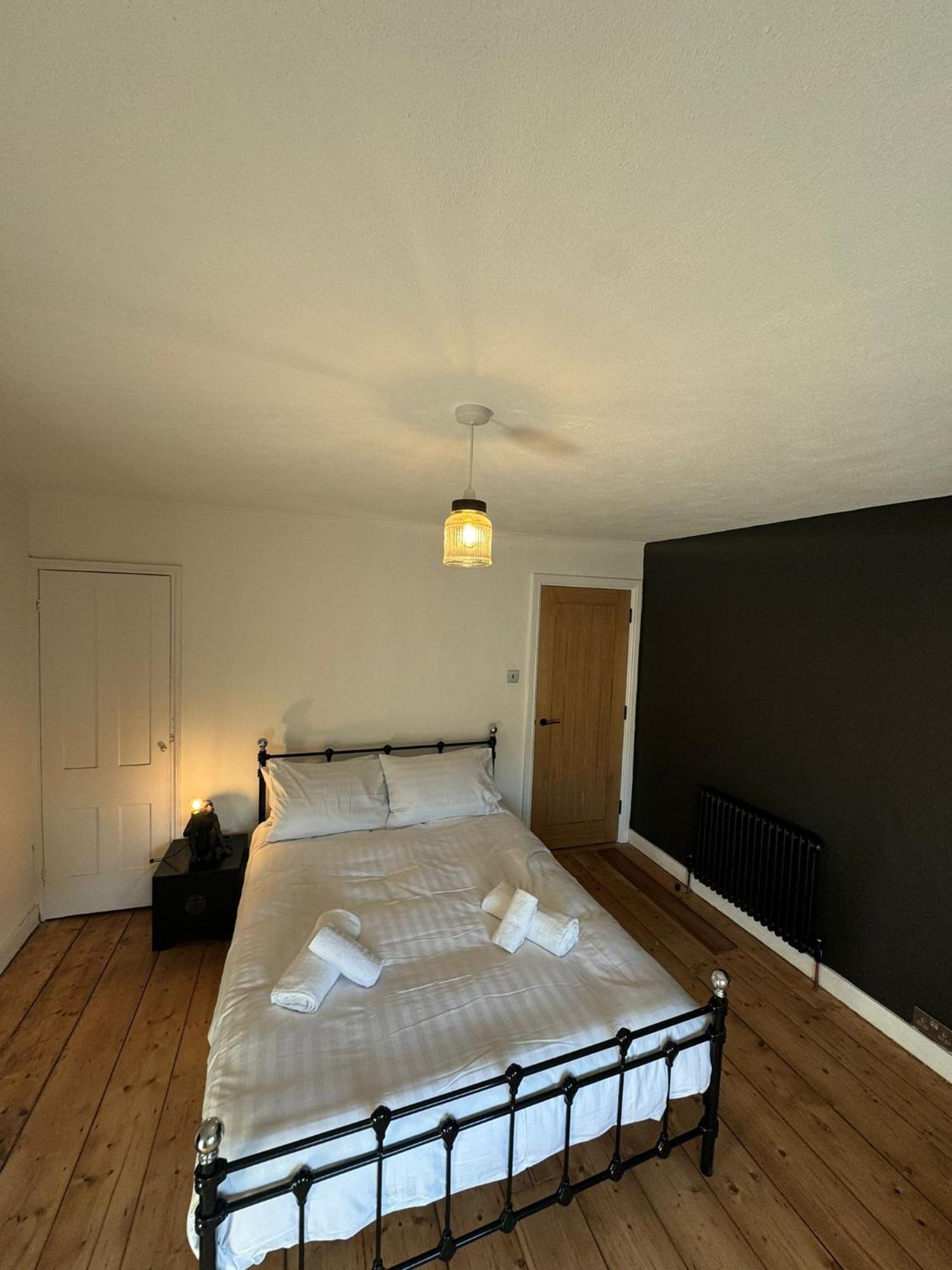 Mill Hill Guest House Cowes  Esterno foto